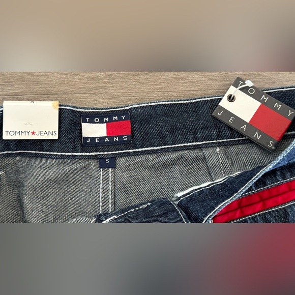 Vintage Tommy Hilfiger Flag Denim Shorts with Red Trim 💙❤️ - Picture 6 of 6